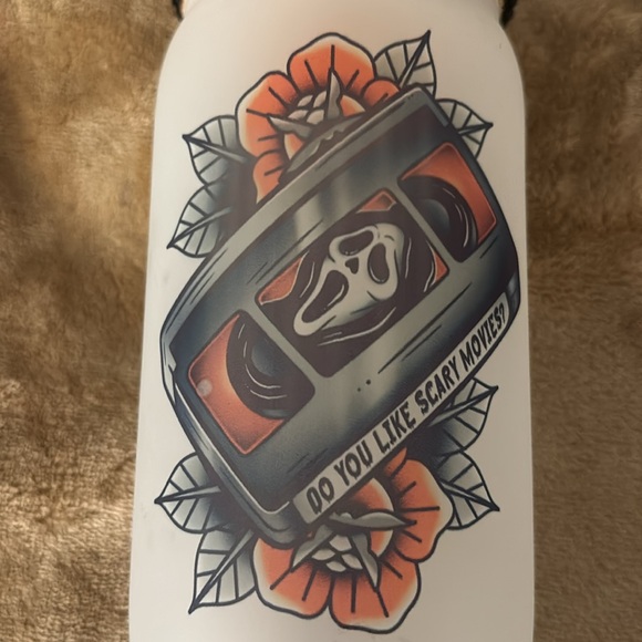 Horror Frosted Glass Cups with Lid and Straw - Michael Meyers, Ghost Face - Picture 5 of 7